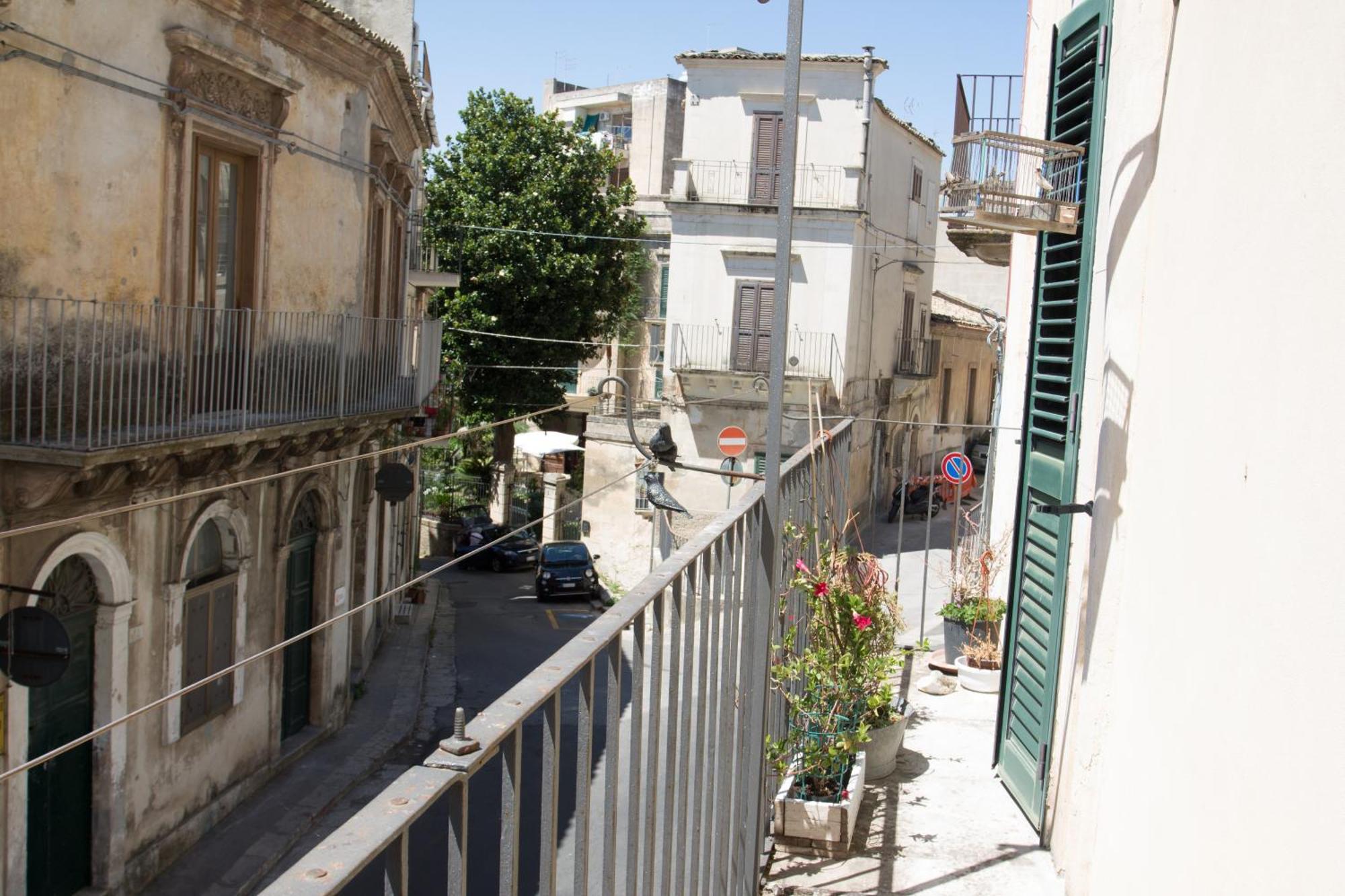 Casa verde Dafni Ragusa Exterior foto